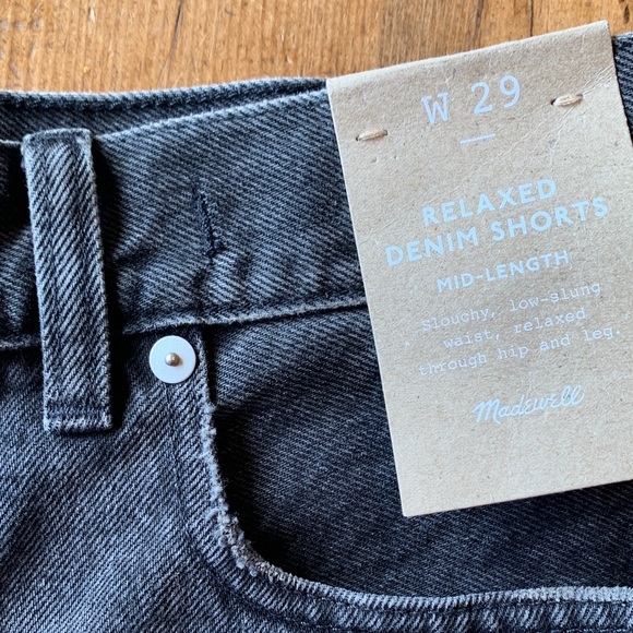 Madewell Black Relaxed Denim Shorts - Picture 11 of 16